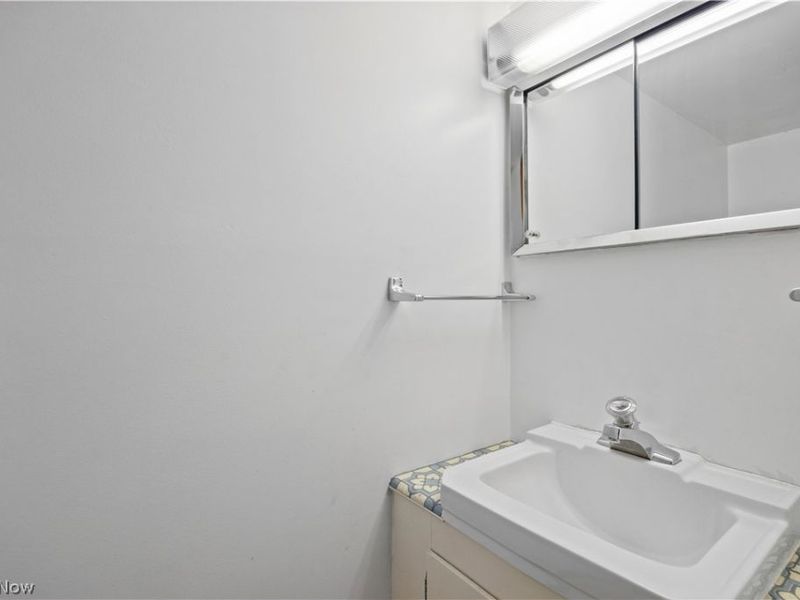 137 Lafayette Street, Elyria, OH 44035 Photo 34