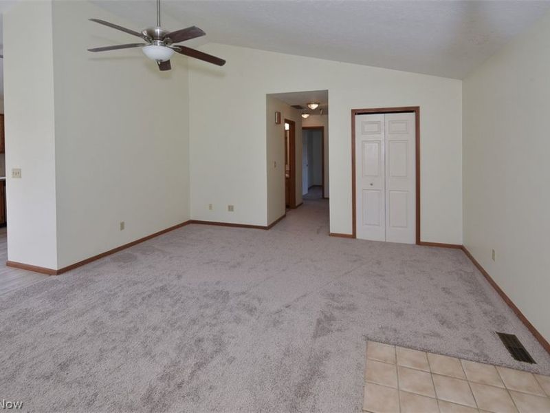 2121 Oakwood Court, Avon, OH 44011 Photo 5