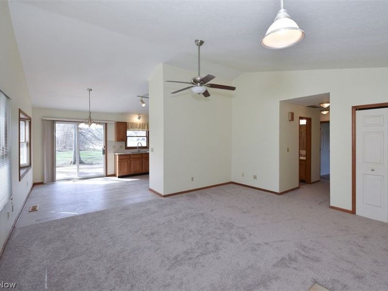 2121 Oakwood Court, Avon, OH 44011 Photo 7