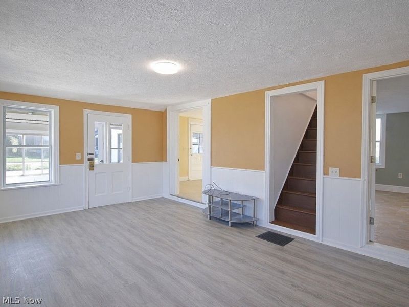 493 Elm Street, Painesville, OH 44077 Photo 6