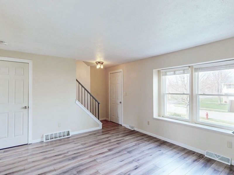 4625 Cox Drive, Unit B, Stow, OH 44224 Photo 12