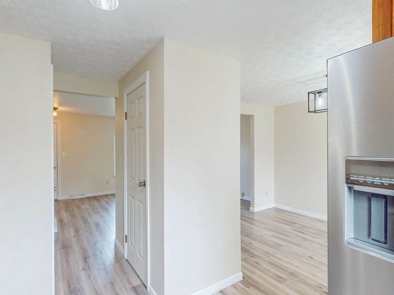 4625 Cox Drive, Unit B, Stow, OH 44224 Photo 7