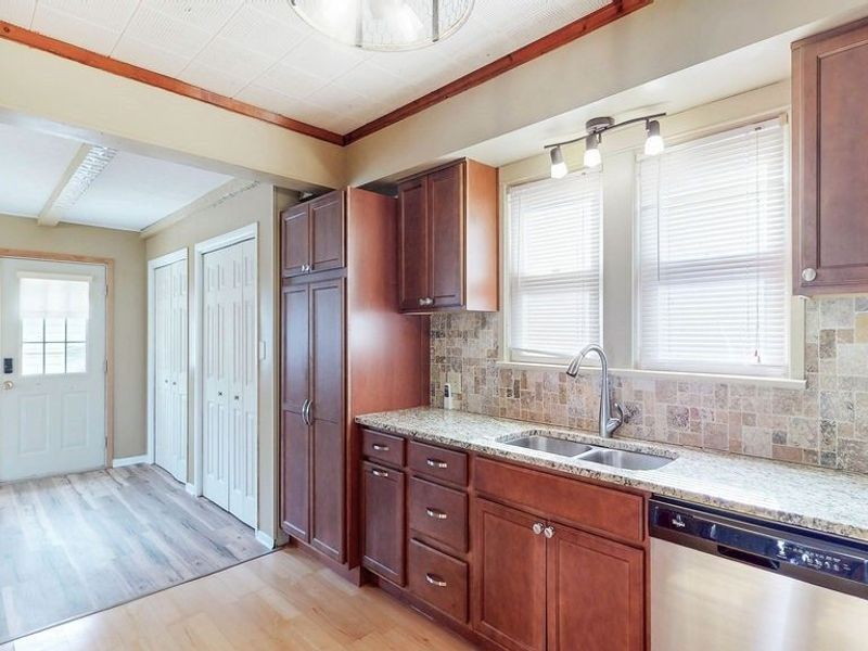 2495 Northland Street, Cuyahoga Falls, OH 44221 Photo 16