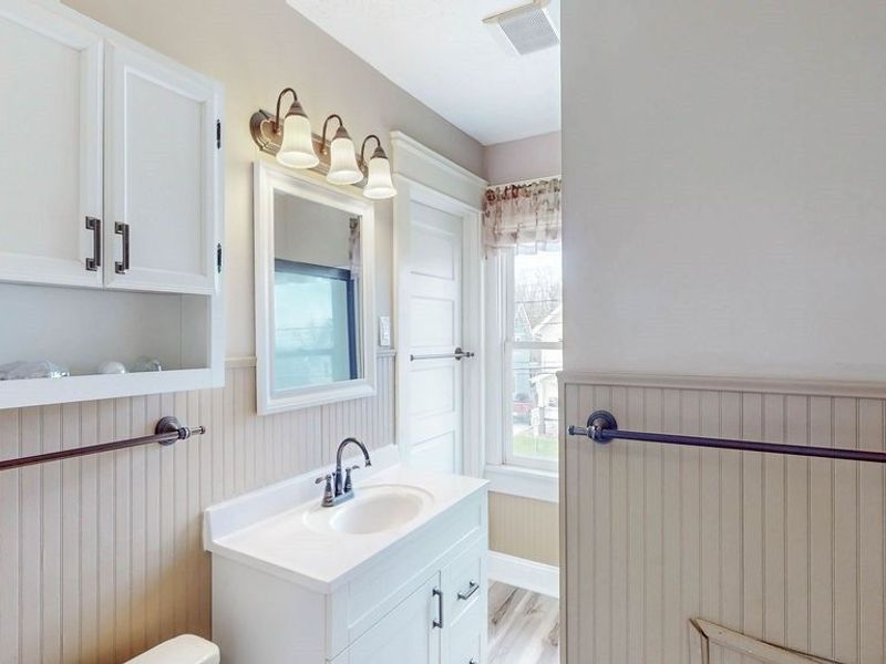 2495 Northland Street, Cuyahoga Falls, OH 44221 Photo 17