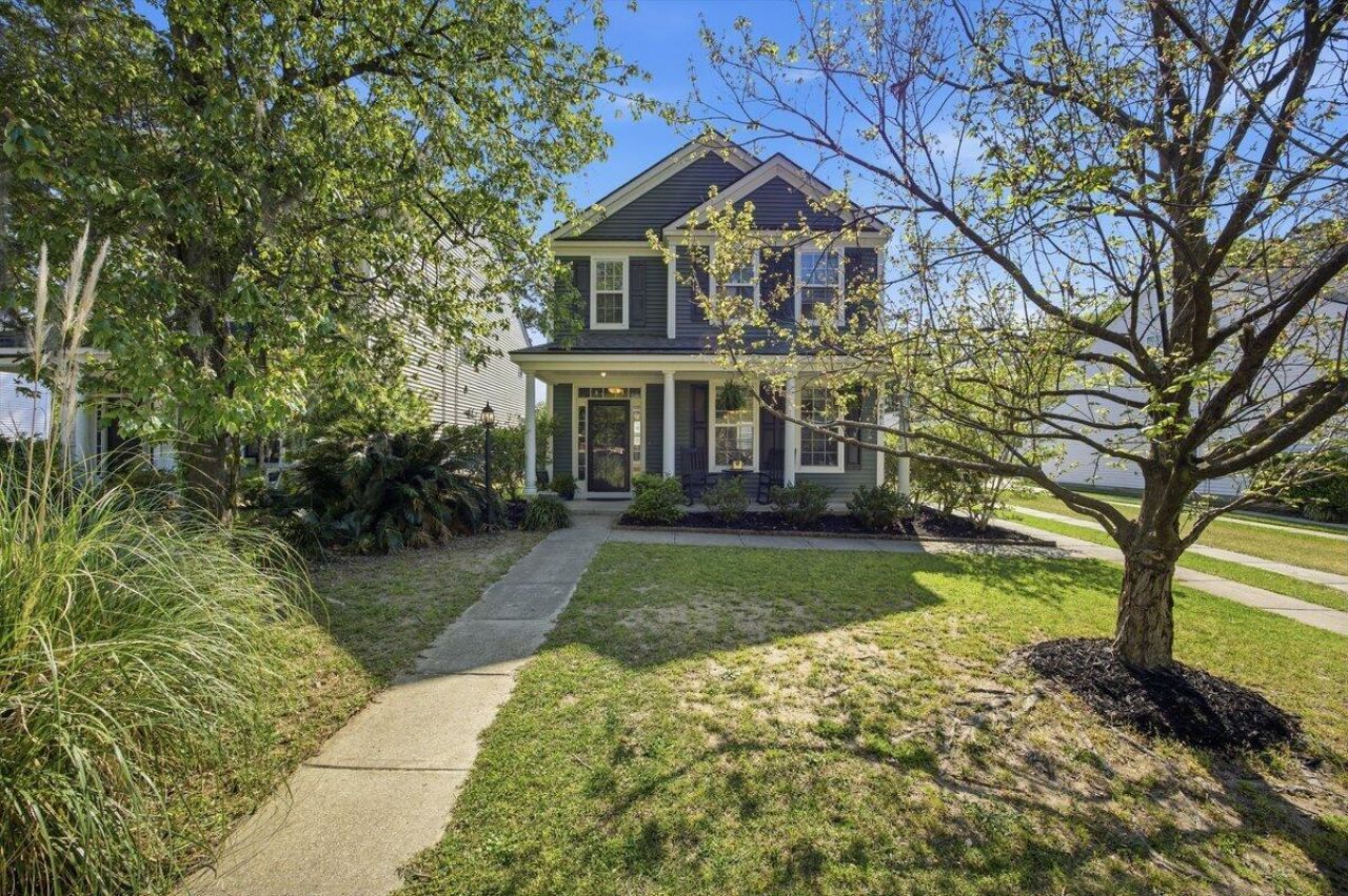 8981 N Red Maple Circle Photo 3