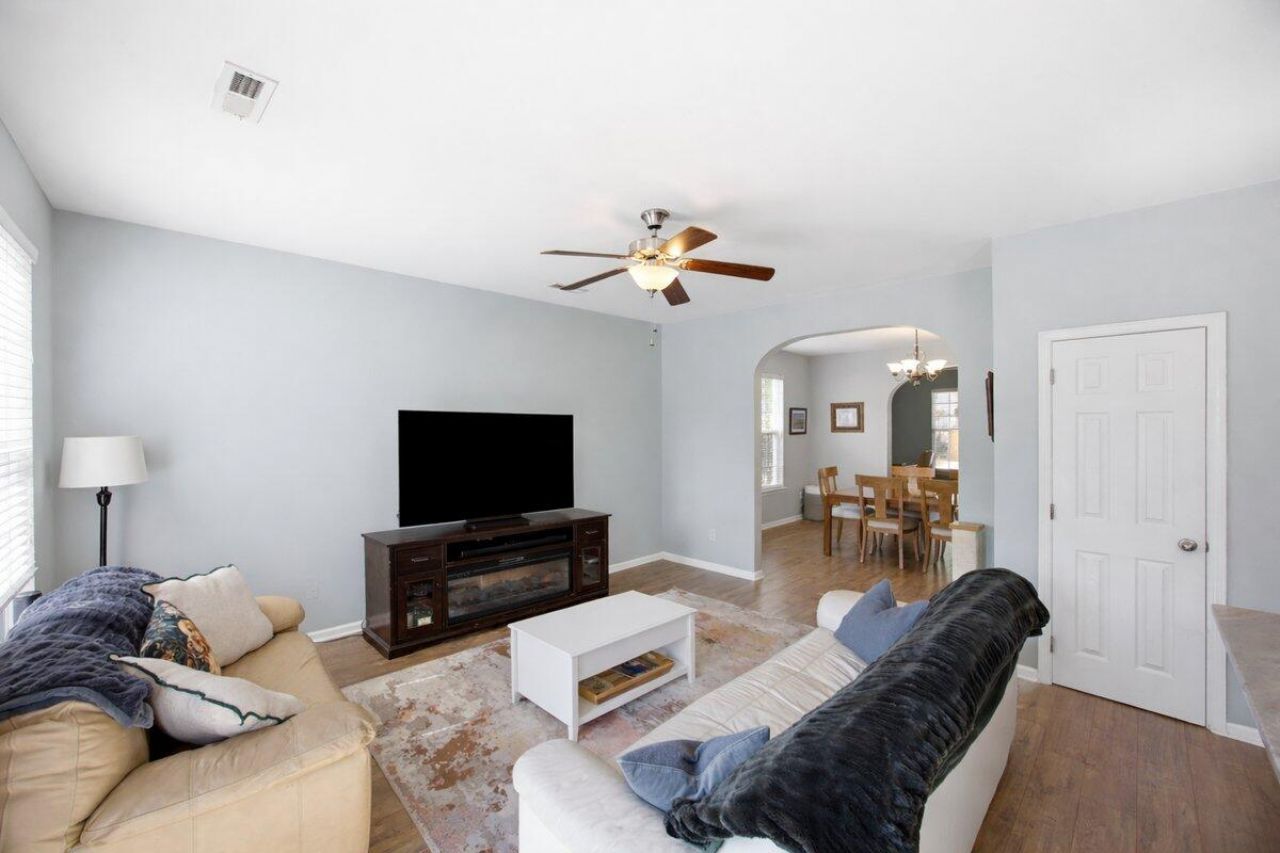 8981 N Red Maple Circle Photo 9