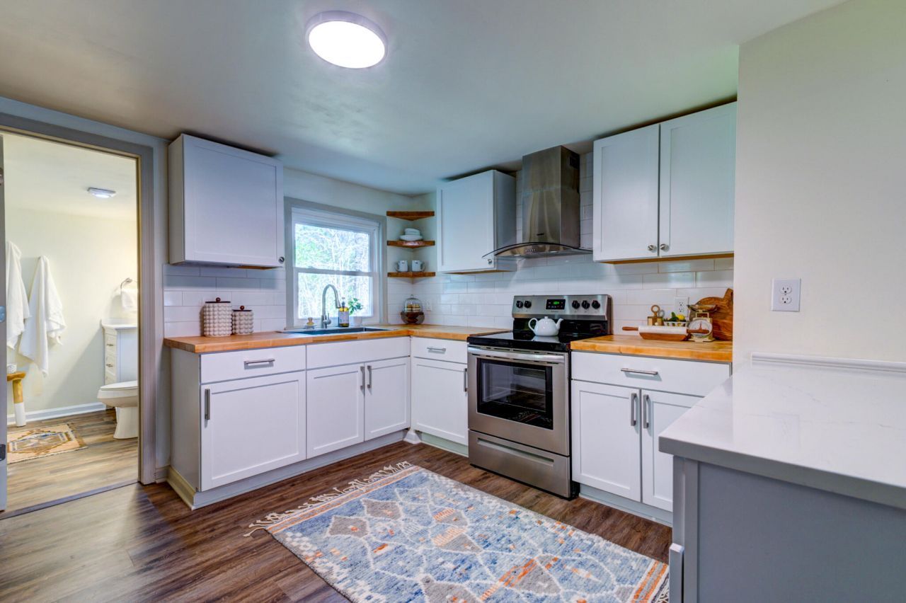 1164 Brownswood Road Photo 12