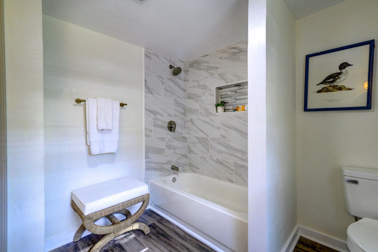 1164 Brownswood Road Photo 19