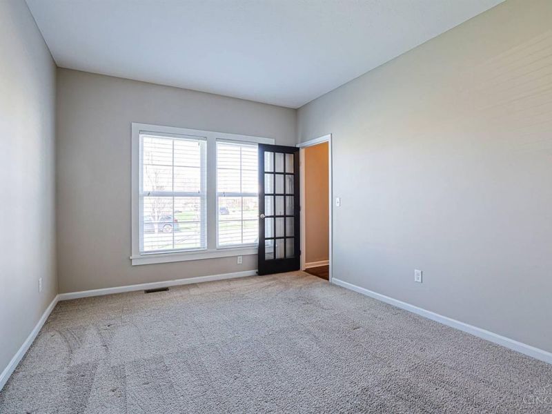 1117 Stableview Circle, Hamilton Twp, OH 45039 Photo 16