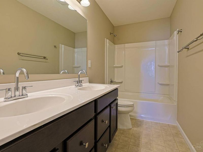 1117 Stableview Circle, Hamilton Twp, OH 45039 Photo 41