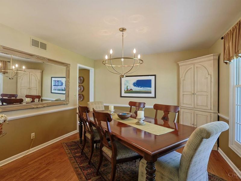 5572 Kingsbury Road, Fairfield, OH 45014 Photo 12