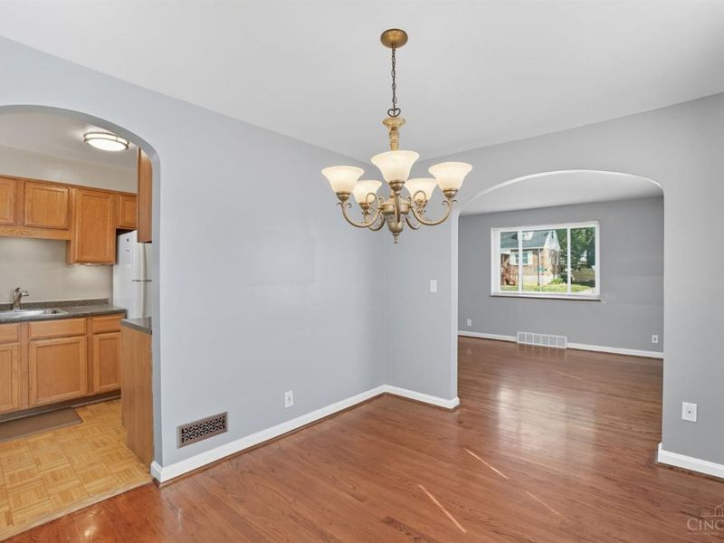 3795 Meadowlark Lane, Fairfax, OH 45227 Photo 10