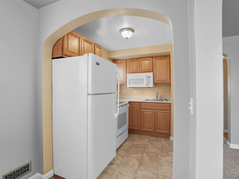 3795 Meadowlark Lane, Fairfax, OH 45227 Photo 25