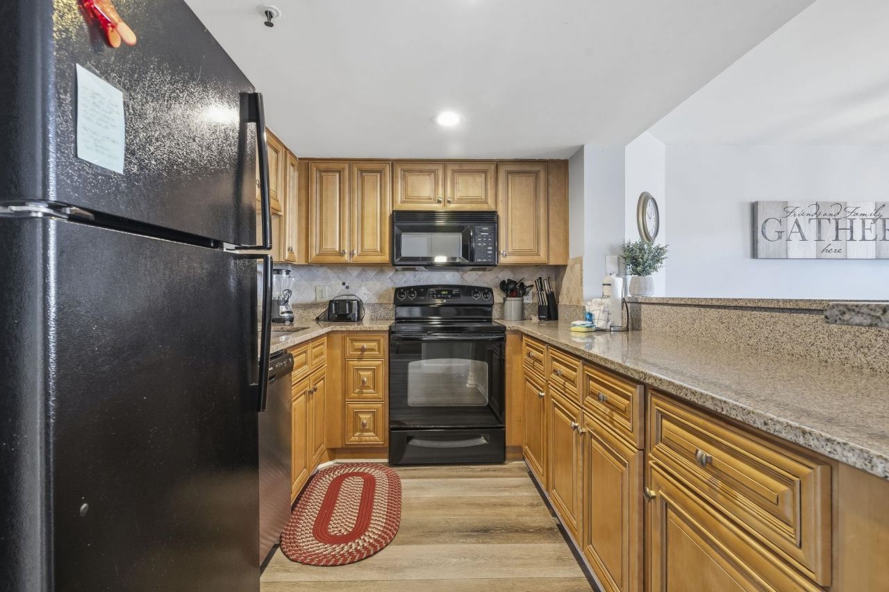 5511 N Ocean Blvd.  Photo 11