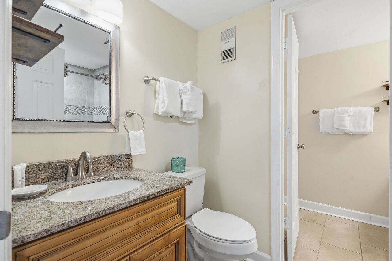 5511 N Ocean Blvd.  Photo 29