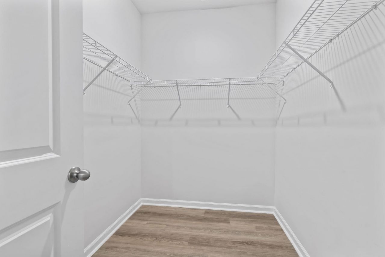 331 Gringott Ln. Photo 16