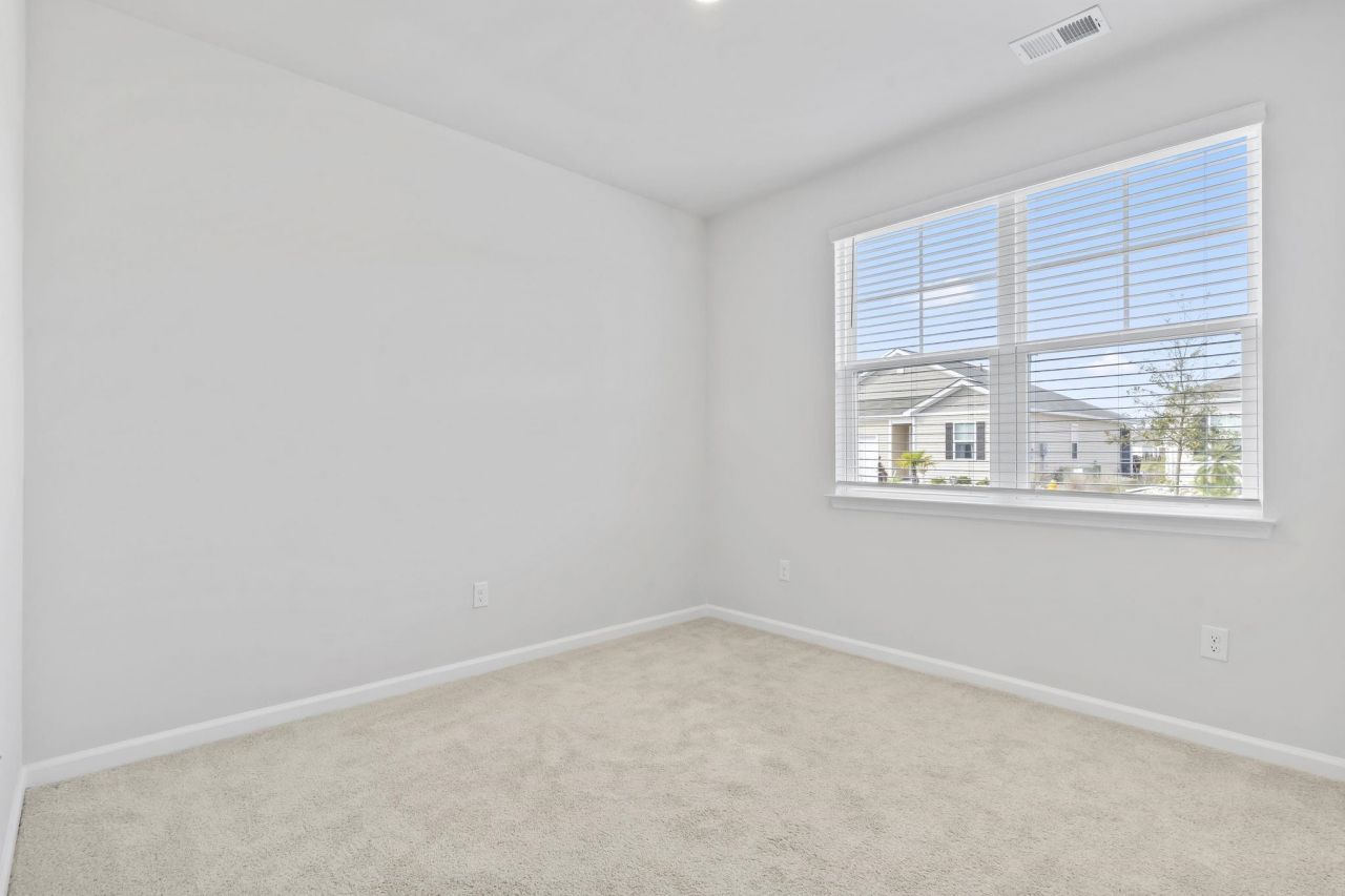 331 Gringott Ln. Photo 22