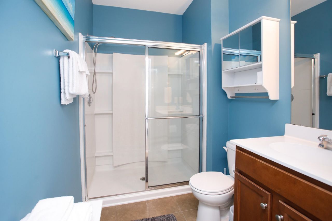 6253 Catalina Dr. Photo 19