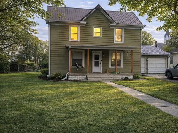 511 N Main Street, Corder, MO 64021