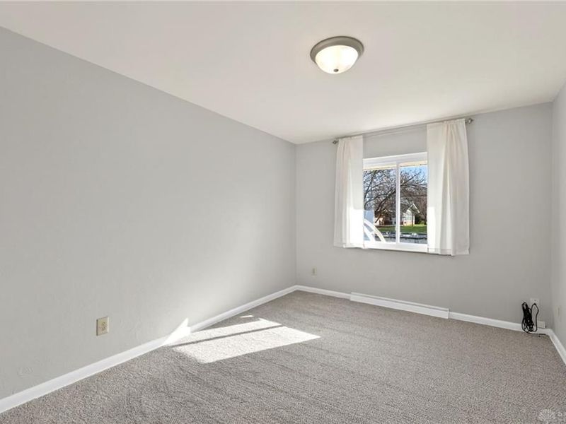 805 N Monroe Drive, Xenia, OH 45385 Photo 23