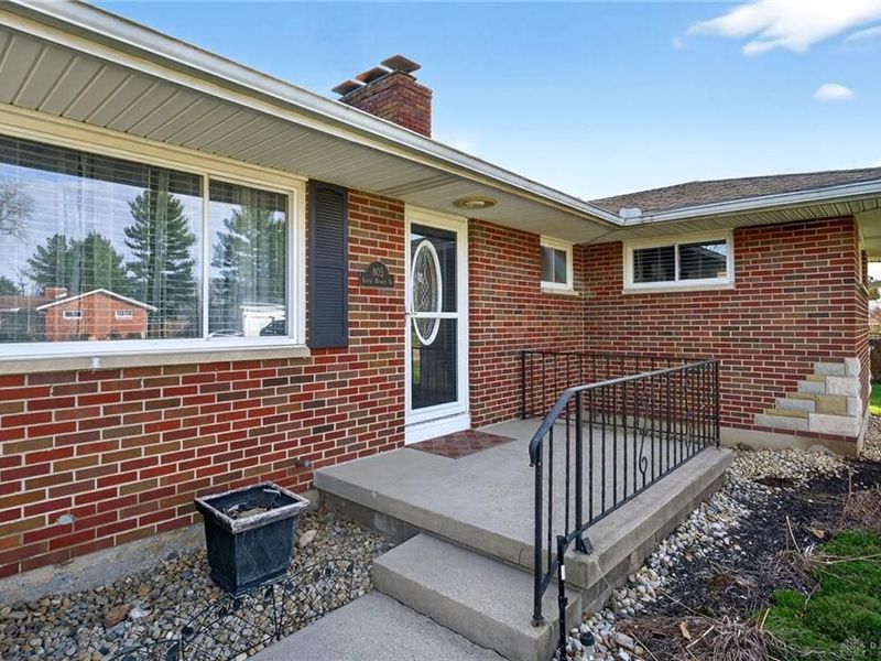 805 N Monroe Drive, Xenia, OH 45385 Photo 6