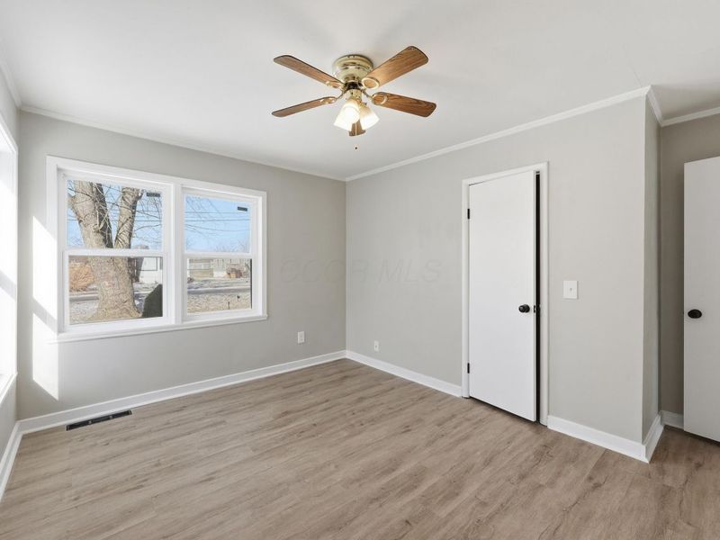 566 E 10th Street , Marysville, OH 43040 Photo 11