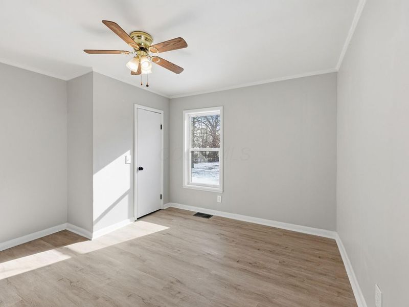 566 E 10th Street , Marysville, OH 43040 Photo 13