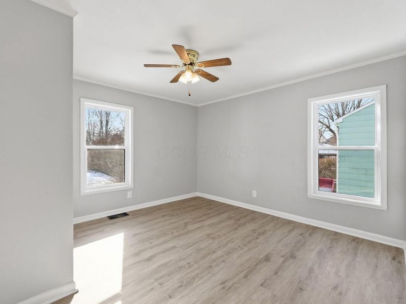 566 E 10th Street , Marysville, OH 43040 Photo 14