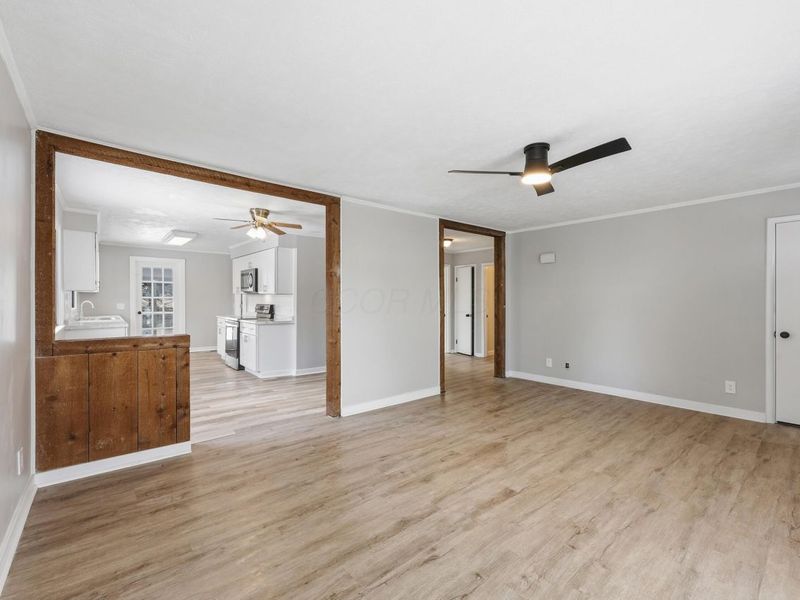 566 E 10th Street , Marysville, OH 43040 Photo 6