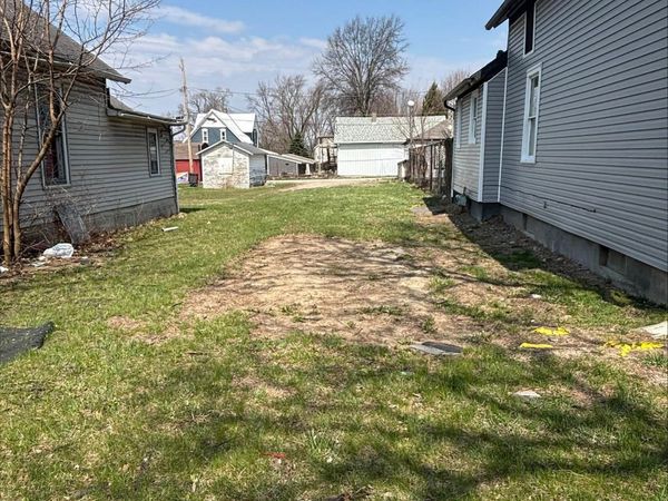 2429 New Haven Avenue, Fort Wayne, IN 46803