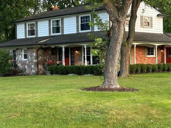 6858 Post Oak Drive, West Bloomfield Twp, MI 48322