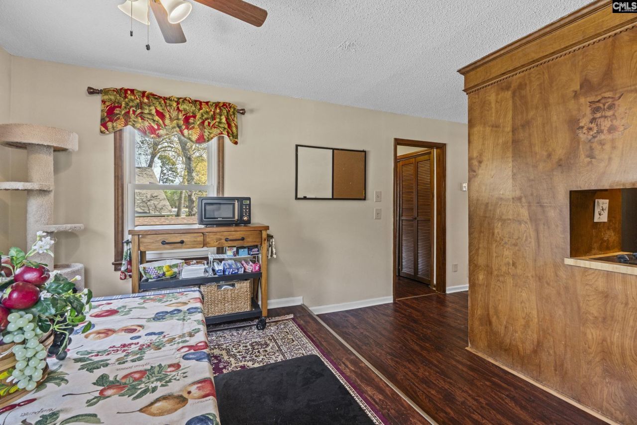 100 Dale Valley Road  Photo 14