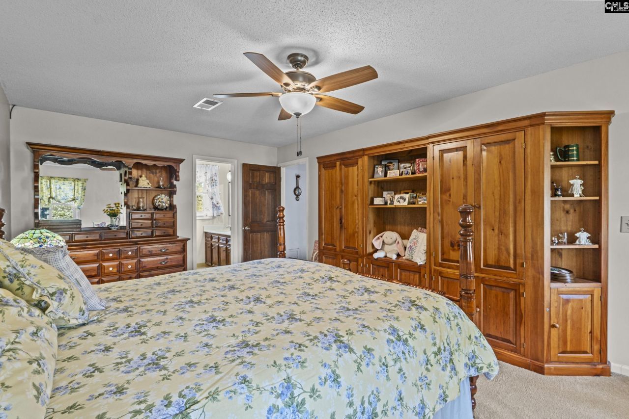 100 Dale Valley Road  Photo 21