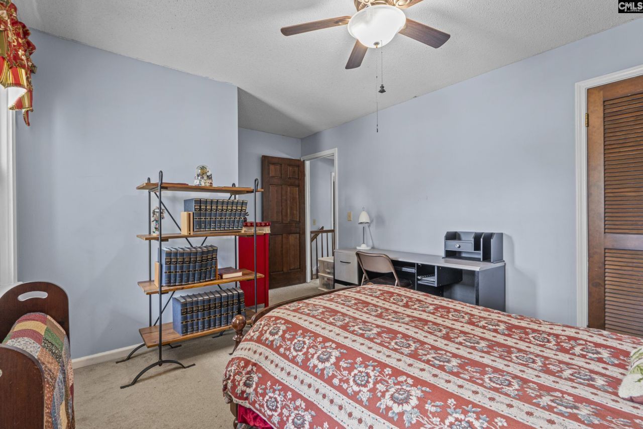 100 Dale Valley Road  Photo 25