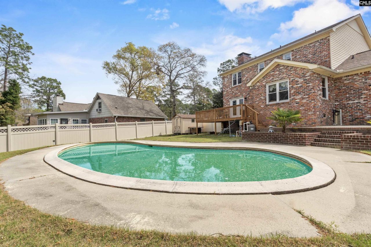 100 Dale Valley Road  Photo 33