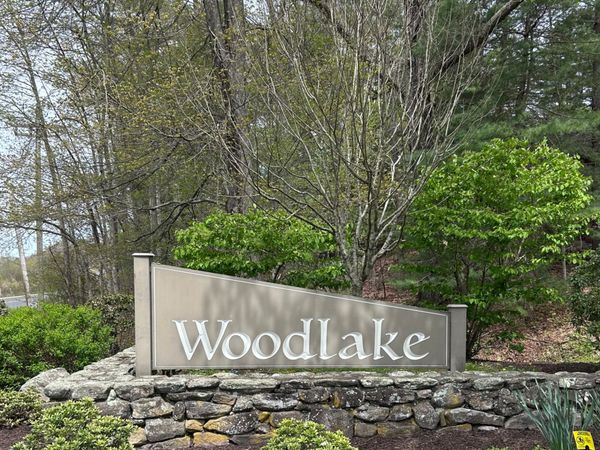 54 Clubhouse, Unit 54, Woodbury, CT 06798
