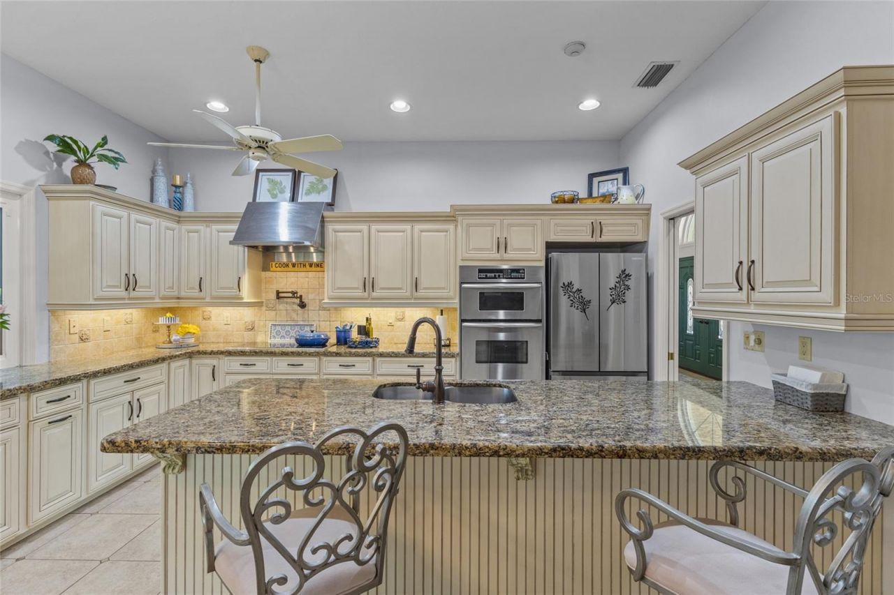 4255 Boca Pointe Drive, Sarasota, FL 34238 Photo