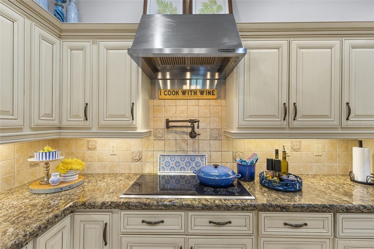 4255 Boca Pointe Drive, Sarasota, FL 34238 Photo