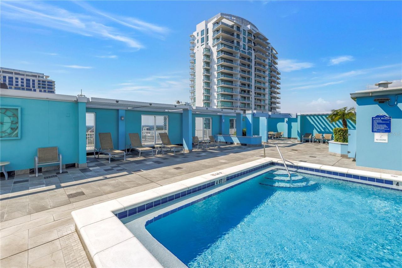 1 Beach Drive Se, Unit 1702, Saint Petersburg, FL 33701 Photo