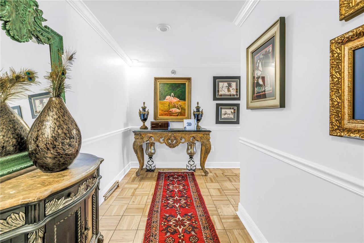 1 Beach Drive Se, Unit 1702, Saint Petersburg, FL 33701 Photo