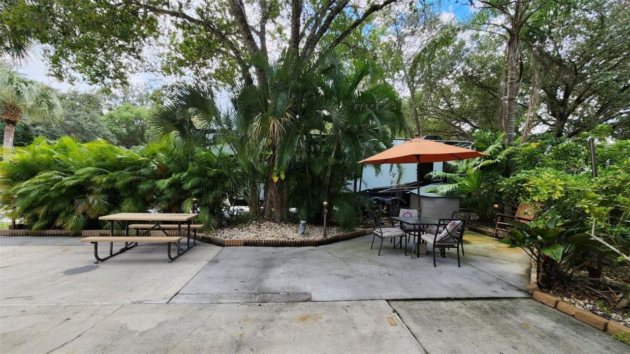 153 Horseshoe Bend, River Ranch, FL 33867 Photo