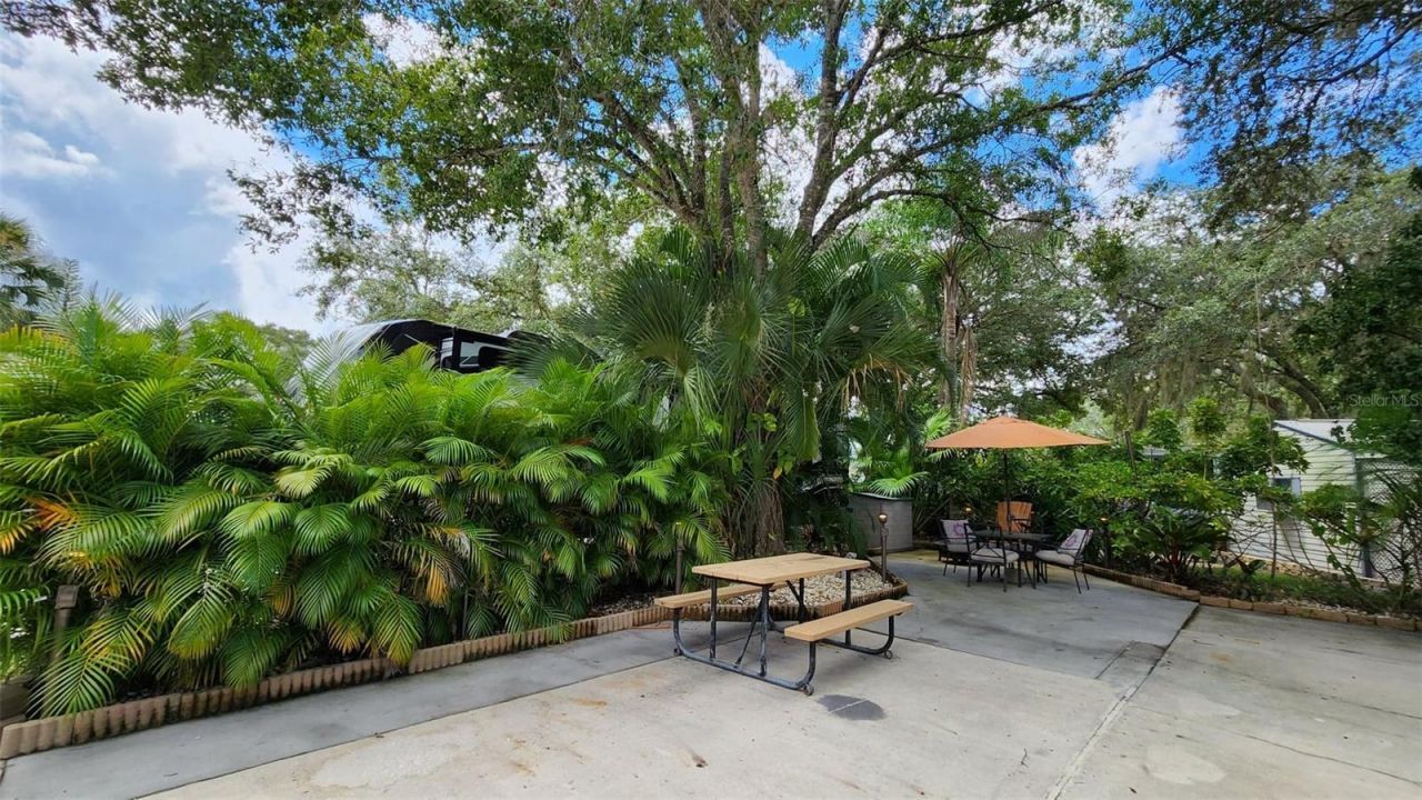 153 Horseshoe Bend, River Ranch, FL 33867 Photo