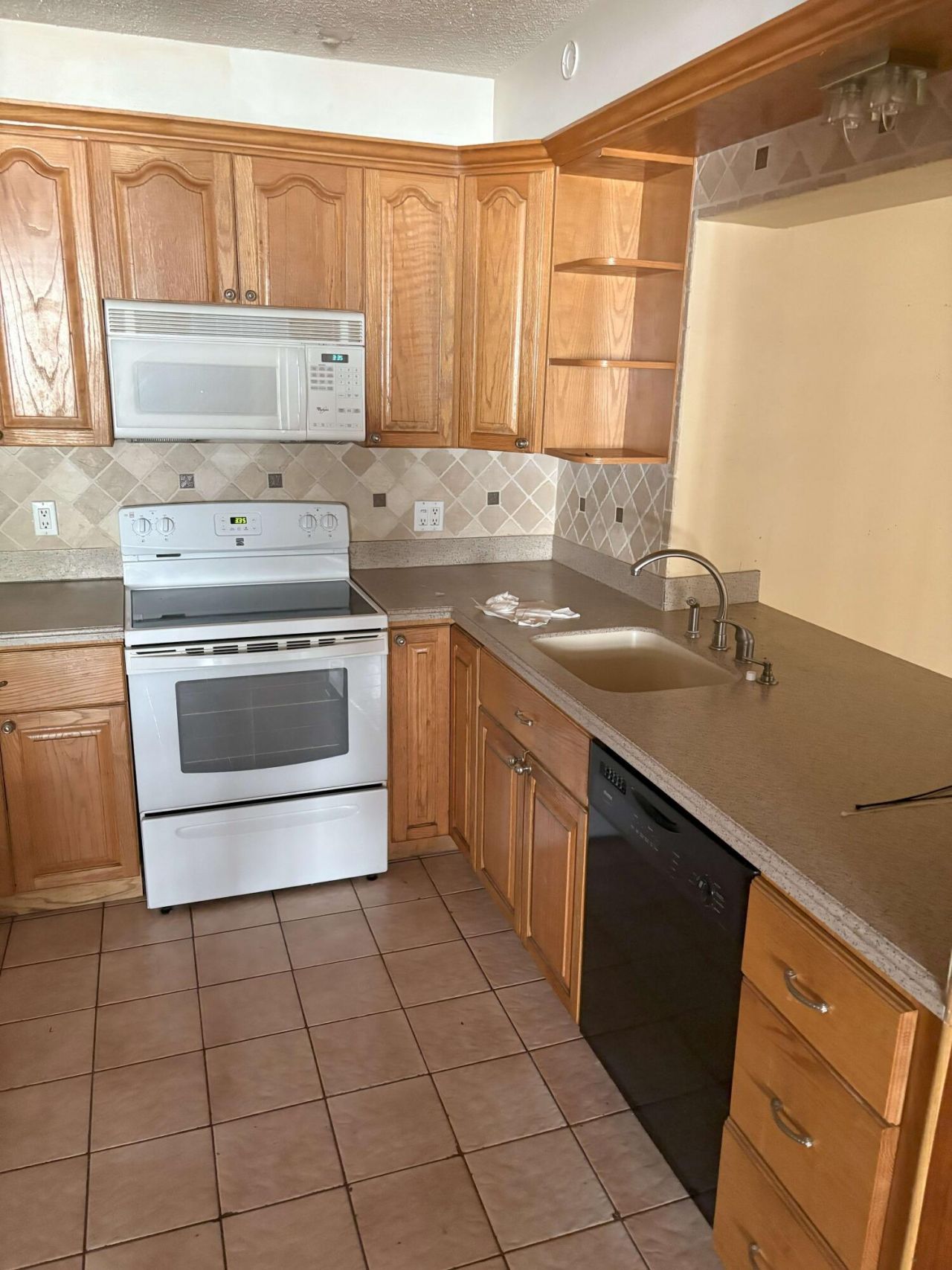 1538 NW 15th Avenue, Miami, FL 33125 Photo