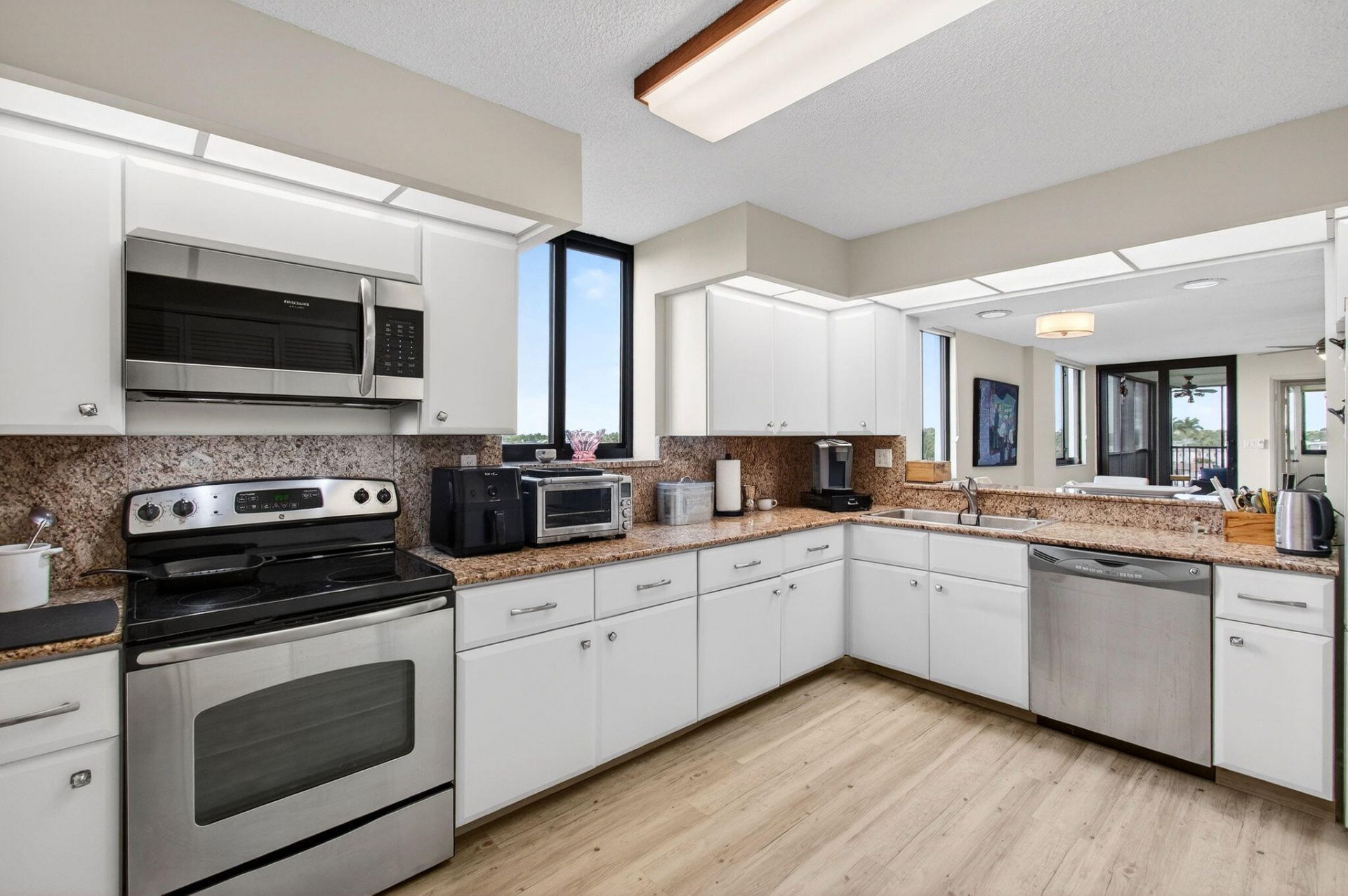 3420 S Ocean Boulevard, Unit 5z, Highland Beach, FL 33487 Photo