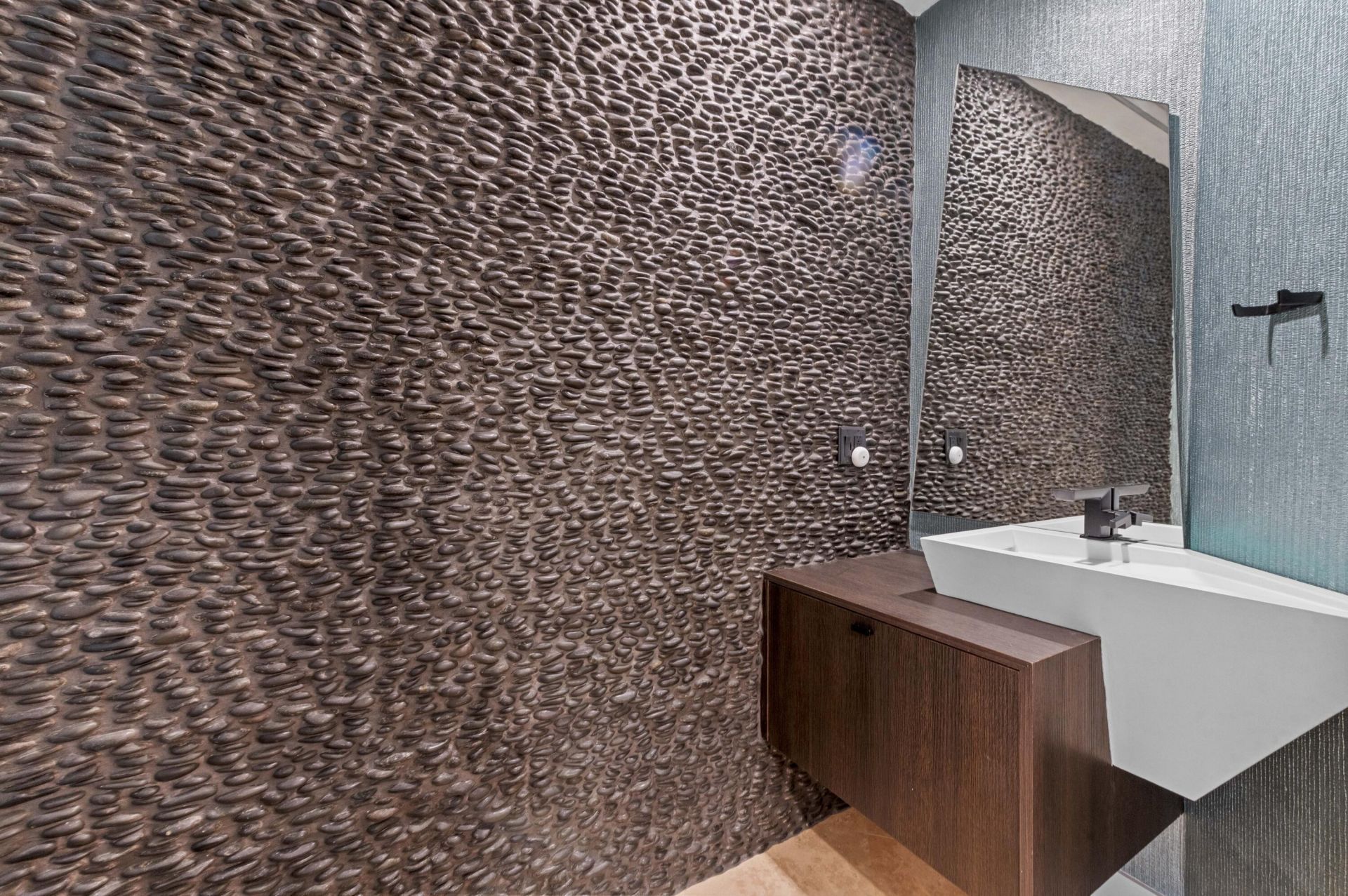 4600 N Ocean Drive, Unit 605, Singer Island, FL 33404 Photo