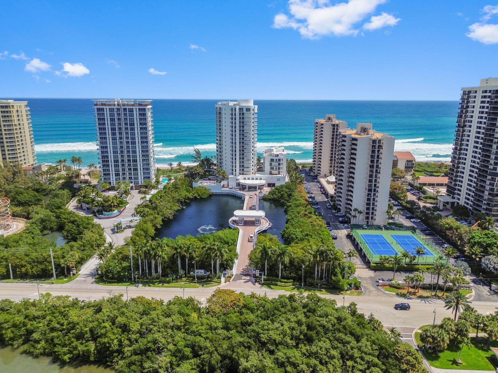 4600 N Ocean Drive, Unit 605, Singer Island, FL 33404 Photo