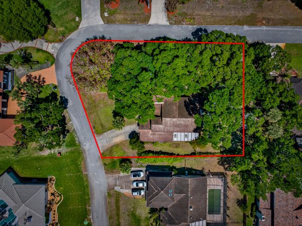 7204 Elyse Circle, Port St. Lucie, FL 34952