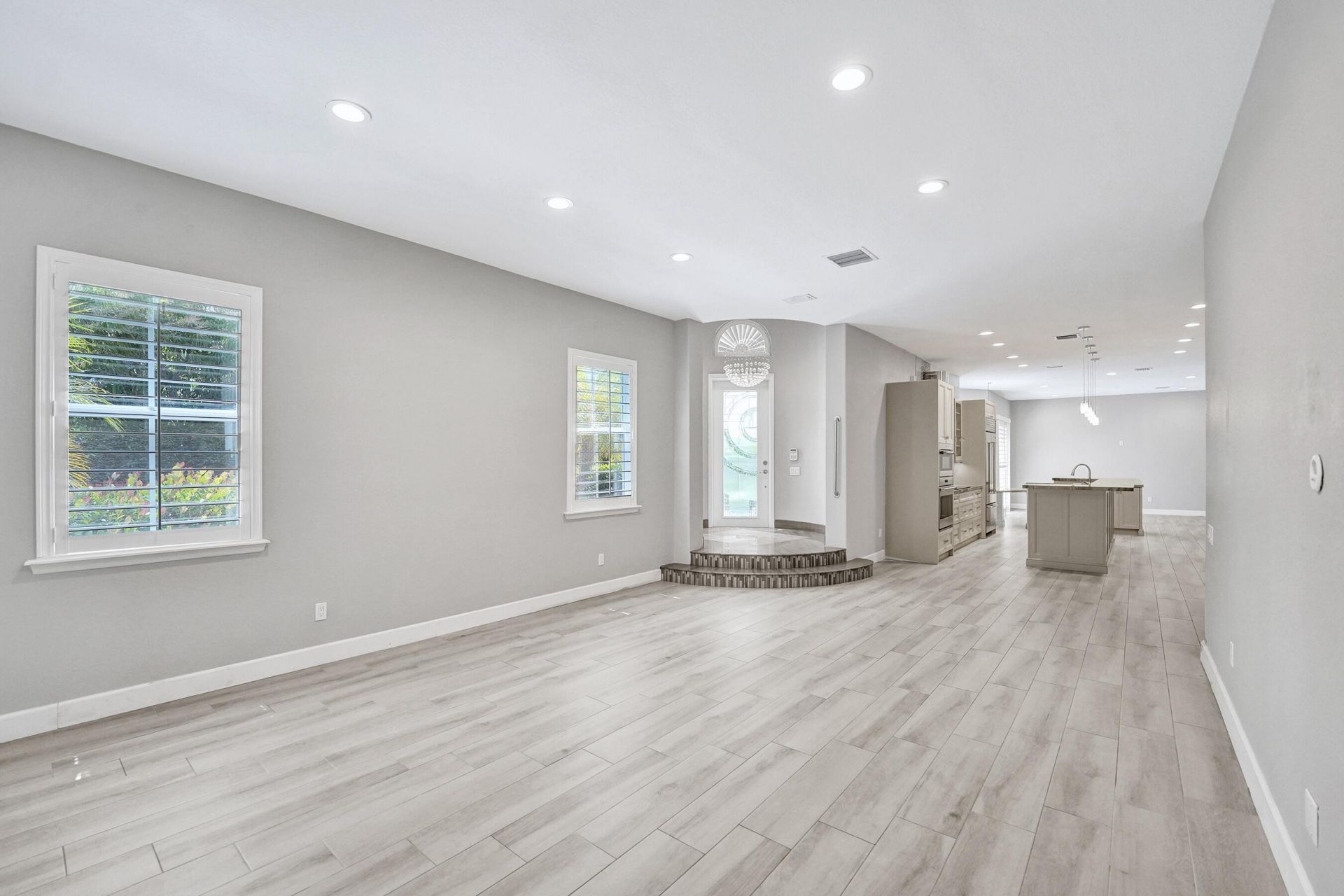 818 Spinnaker Drive E, Hollywood, FL 33019 Photo