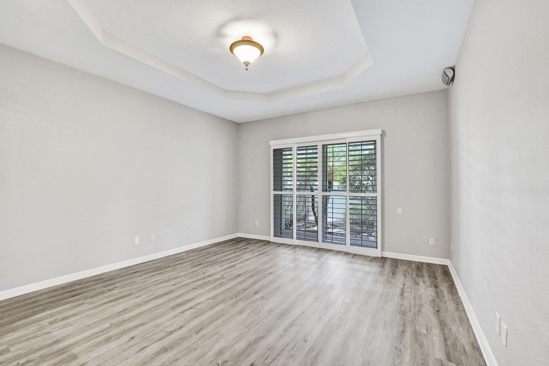 818 Spinnaker Drive E, Hollywood, FL 33019 Photo