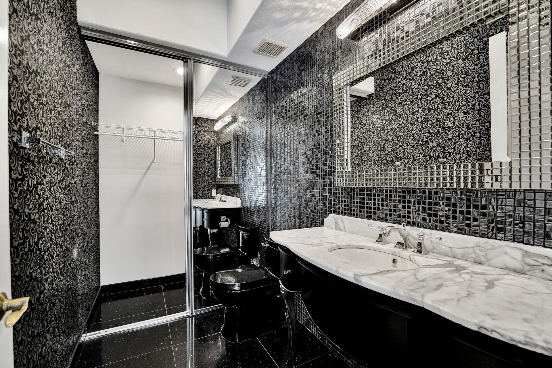 818 Spinnaker Drive E, Hollywood, FL 33019 Photo